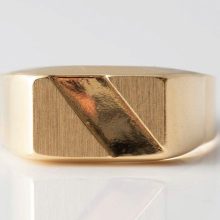 image afe fb bc e eccfed