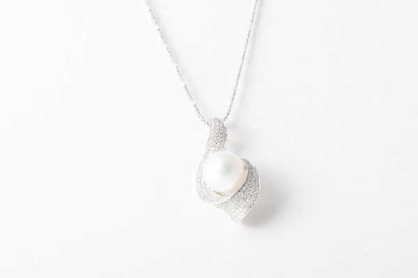 image_c1c8e357-cca3-48f8-9a7c-96bdfa46d690.jpg image cce cca f ac bdfad