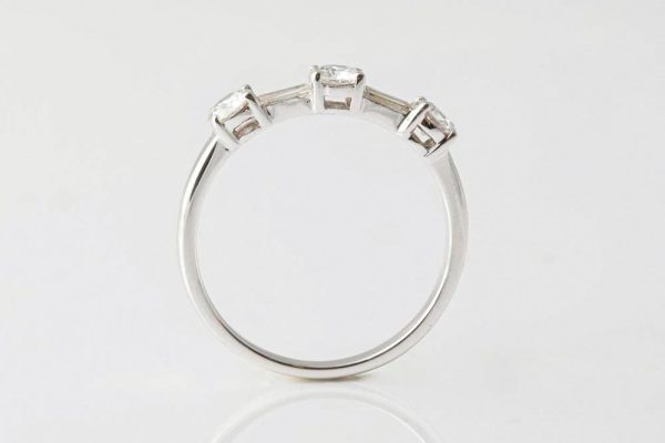 image d db f cf faeb