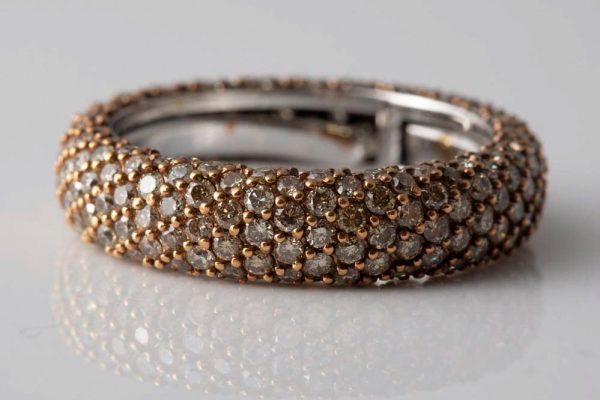 image_f253e44f-17de-4f56-baab-77cf42d97245.jpg image fef de f baab cfd